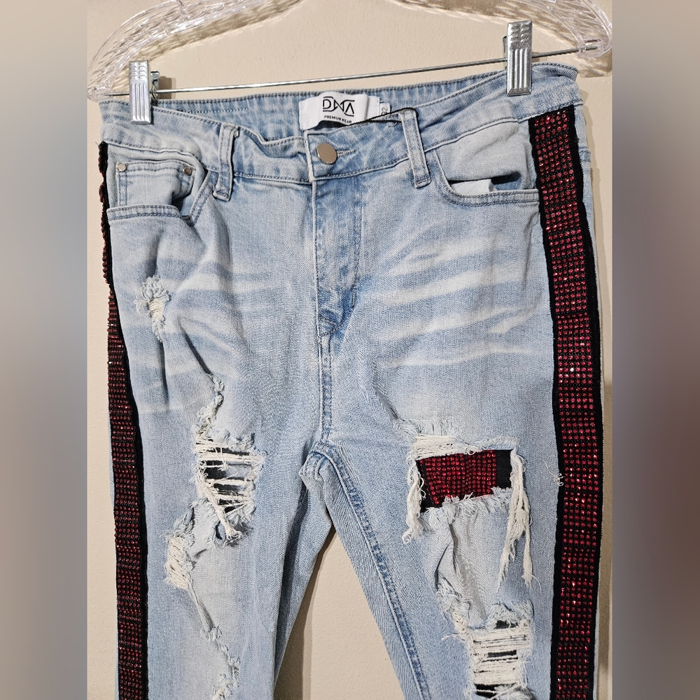 DNA Jeans Red Stone Distressed Jeans Size 32 - Picture 3 of 9